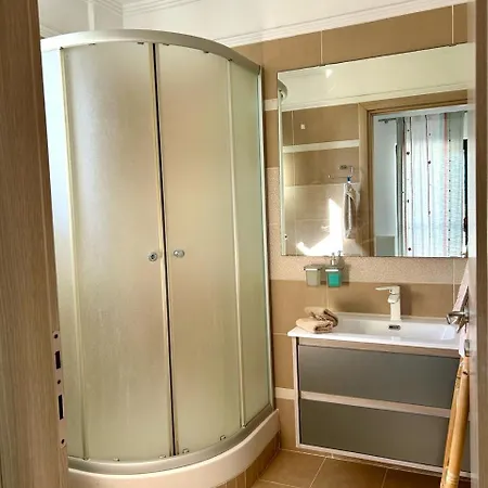 Amaria Вилла Вурвуру